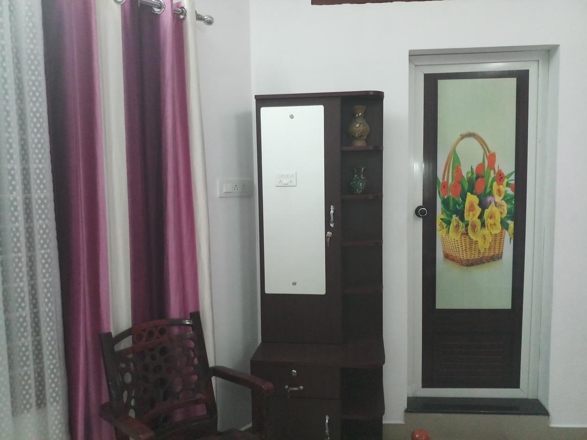 Angelann Homestay Kochi Exteriör bild